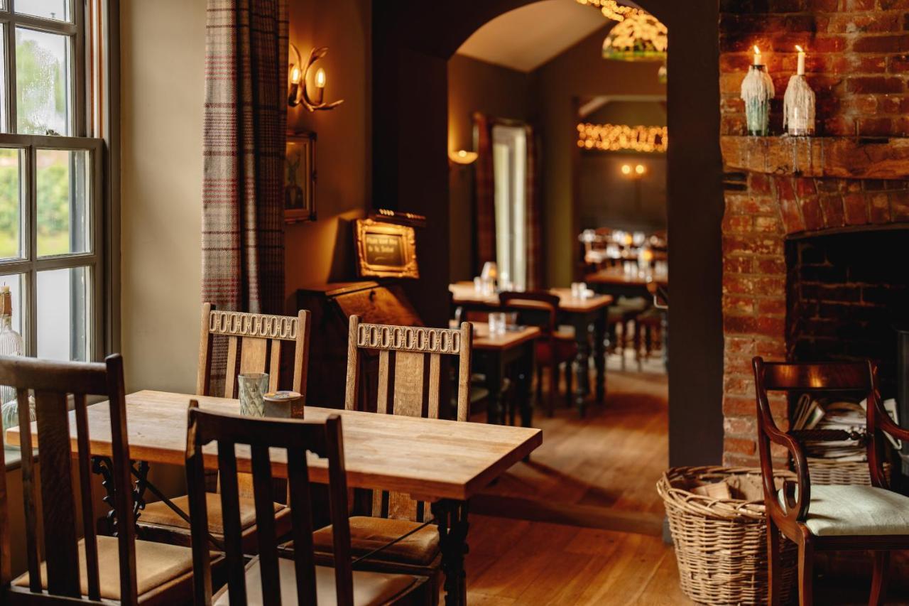 Wheatacre White Lion Hotel Burgh Saint Peter ภายนอก รูปภาพ